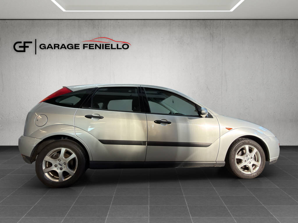 FORD Focus 2.0i 16V Trend-image-7