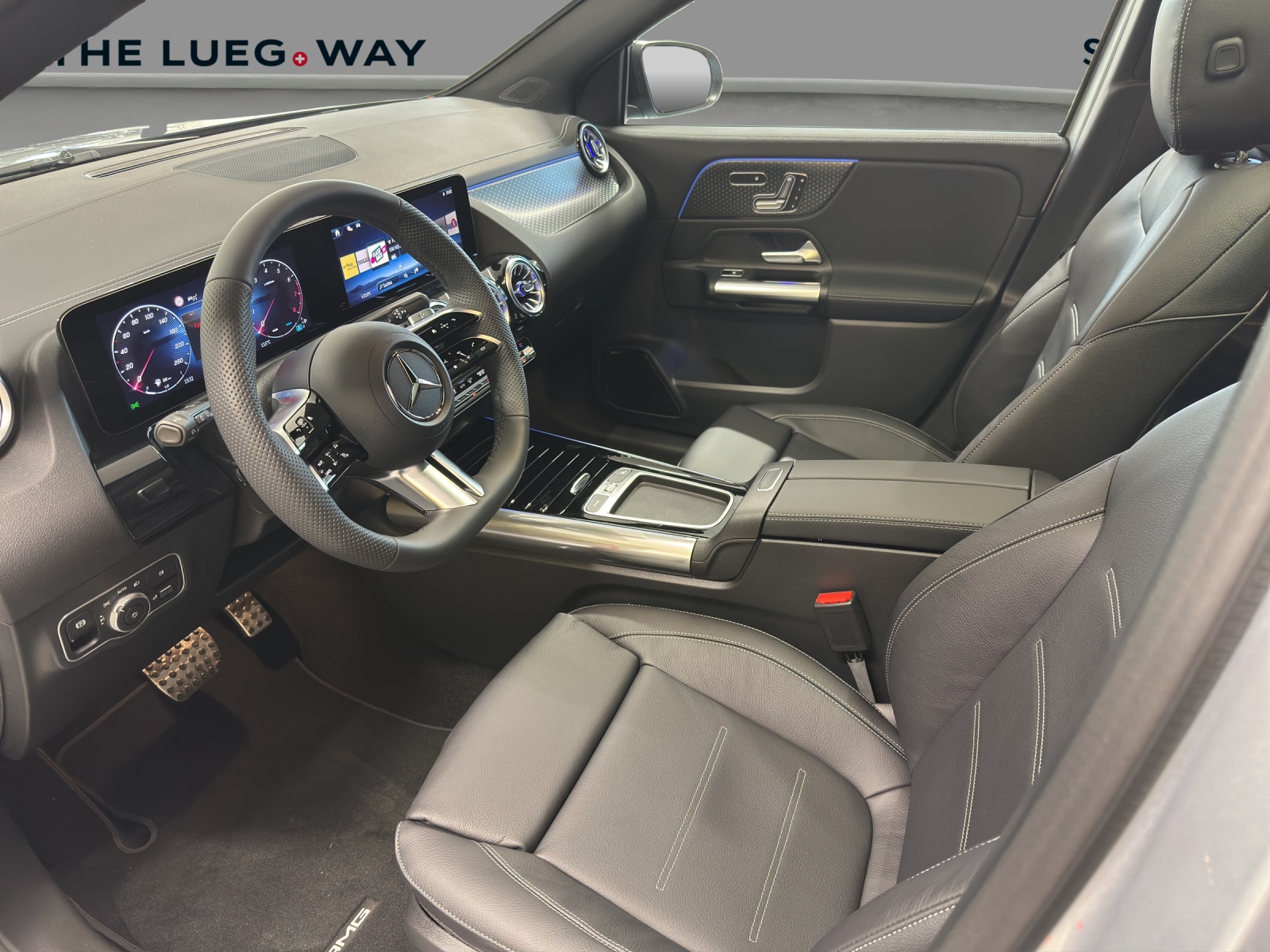 MERCEDES-BENZ GLA 200 Night Star 7G-DCT-image-8