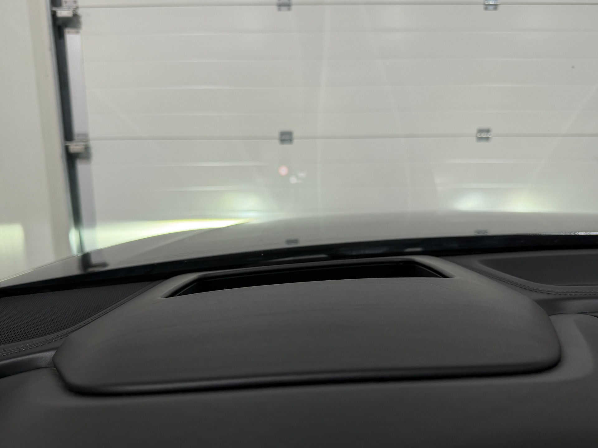 AUDI RSQ8 quattro tiptronic (Carbon) inkl. Werksgarantie-image-10