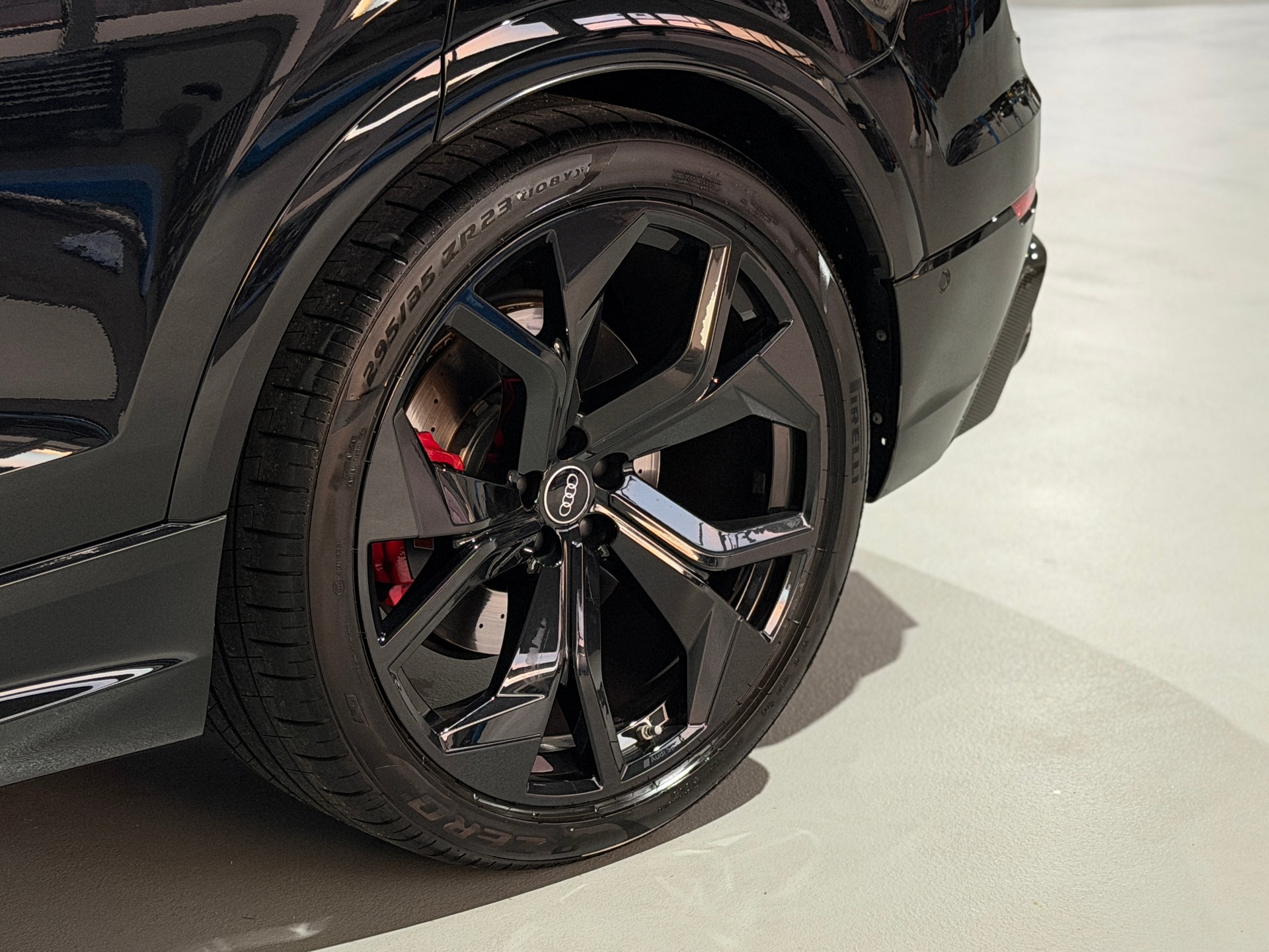 AUDI RSQ8 quattro tiptronic (Carbon) inkl. Werksgarantie-image-20