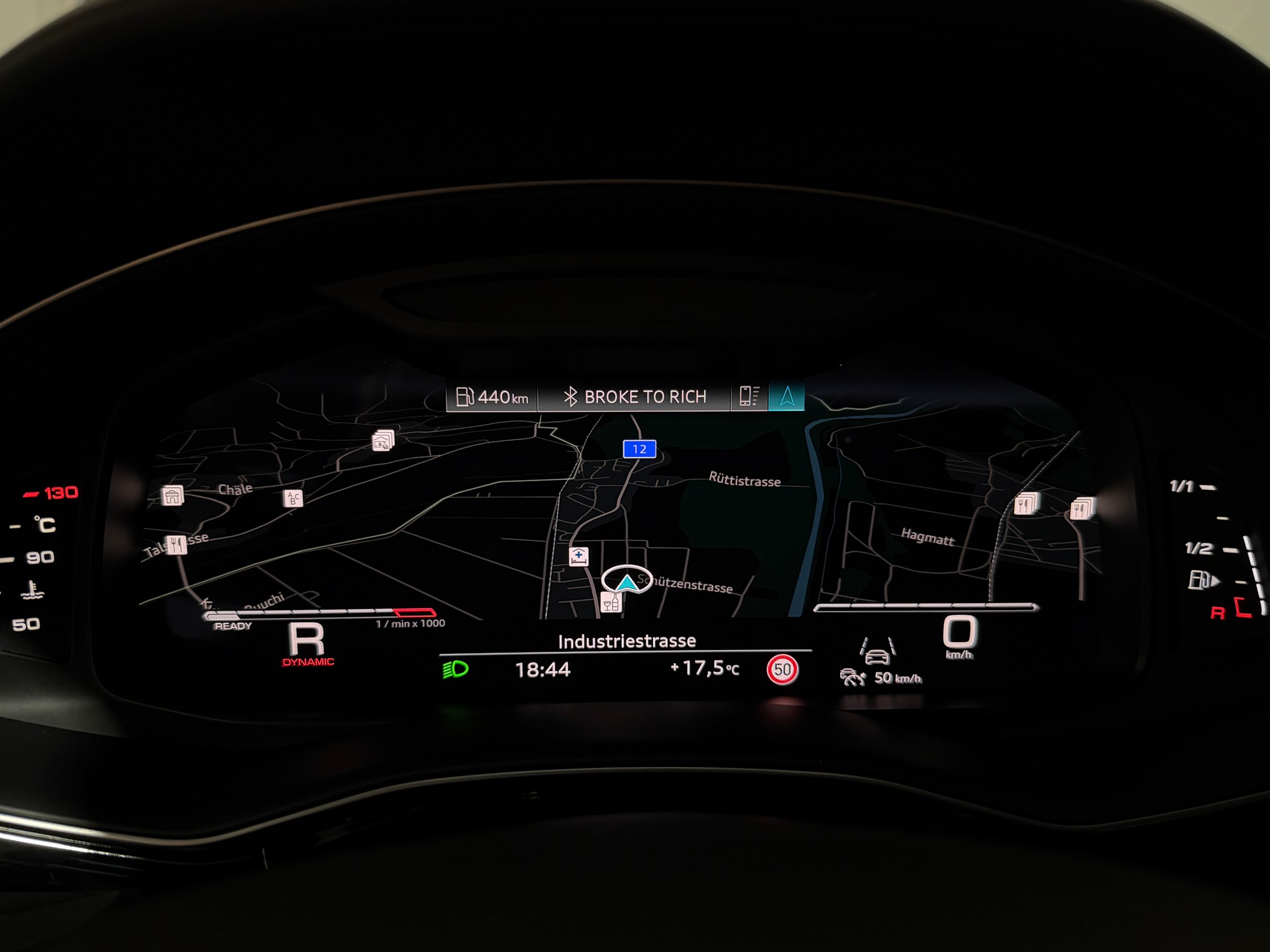 AUDI RSQ8 quattro tiptronic (Carbon) inkl. Werksgarantie-image-9
