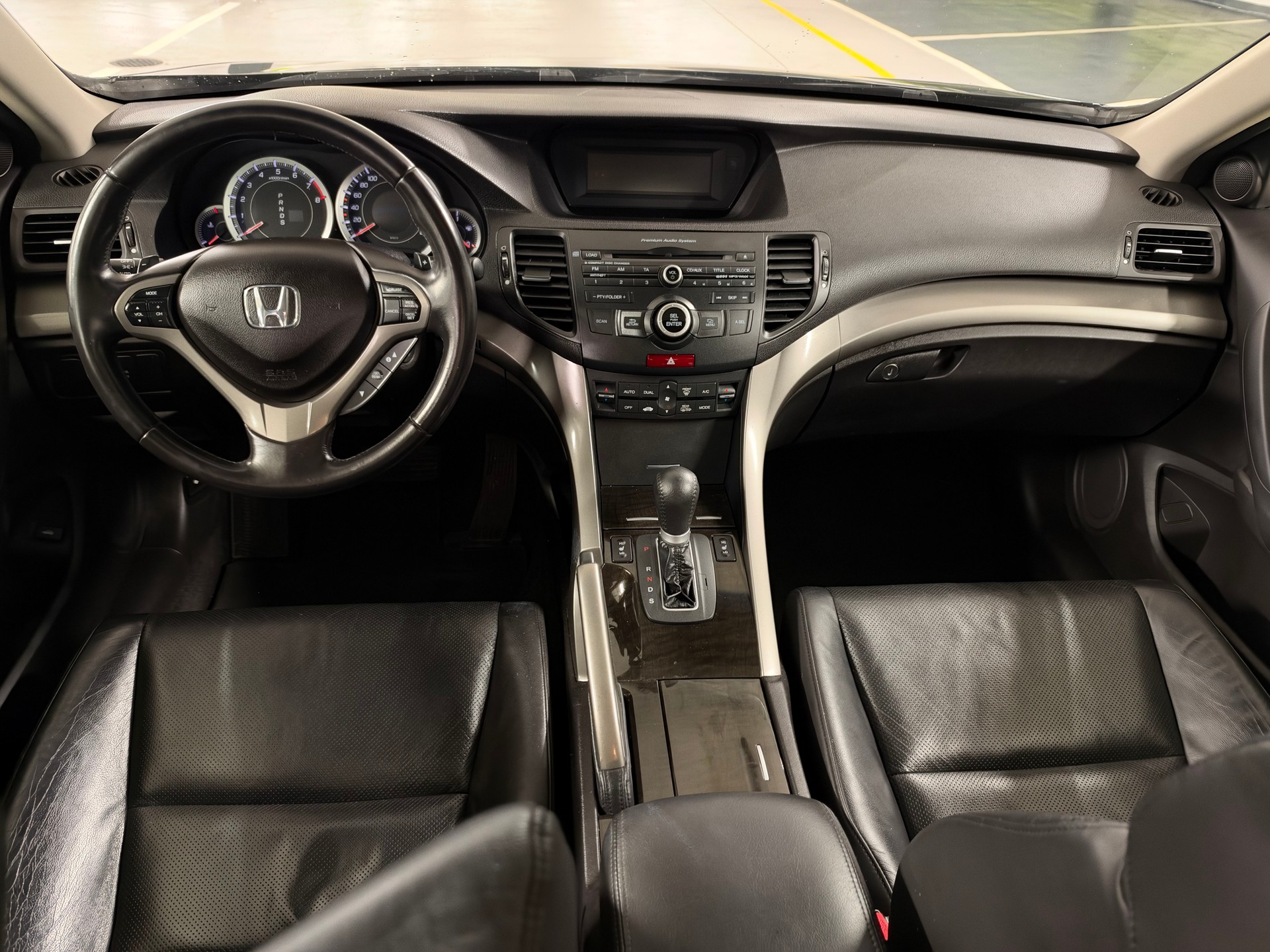 HONDA Accord Tourer 2.4i 16V Executive-Plus Automatic-image-12