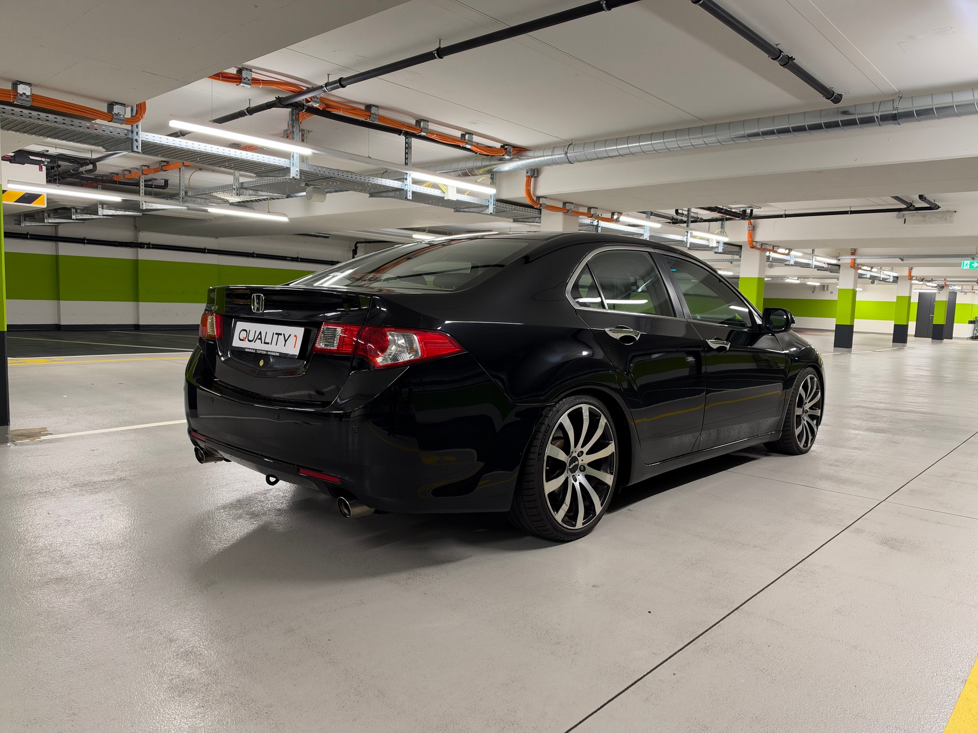 HONDA Accord Tourer 2.4i 16V Executive-Plus Automatic-image-4