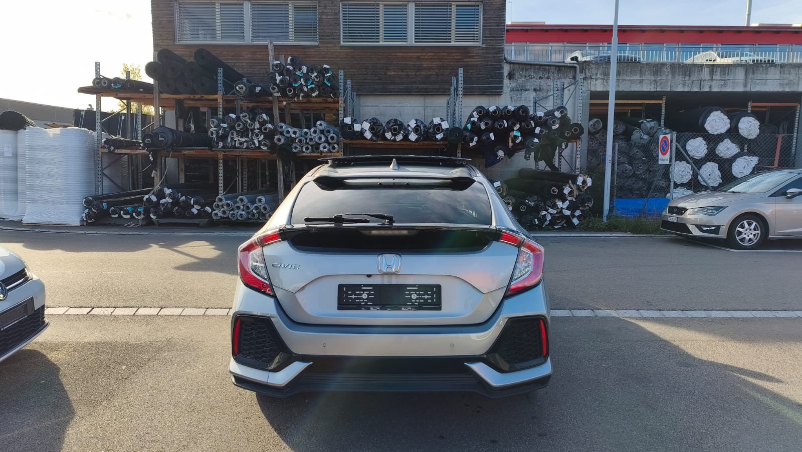 HONDA Civic 1.0 VTEC Executive Premium-image-4