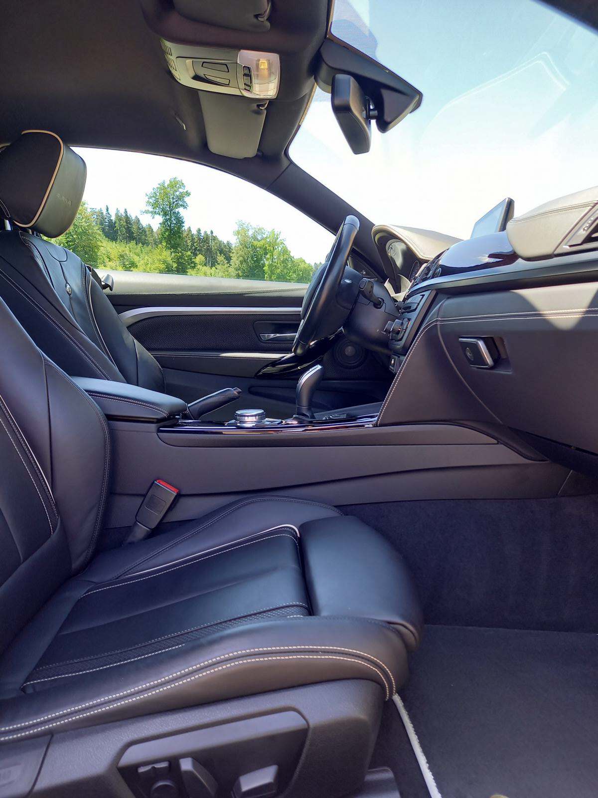 BMW-ALPINA B4 BiTurbo Coupé 3.0 xDrive Switch-Tronic-image-11