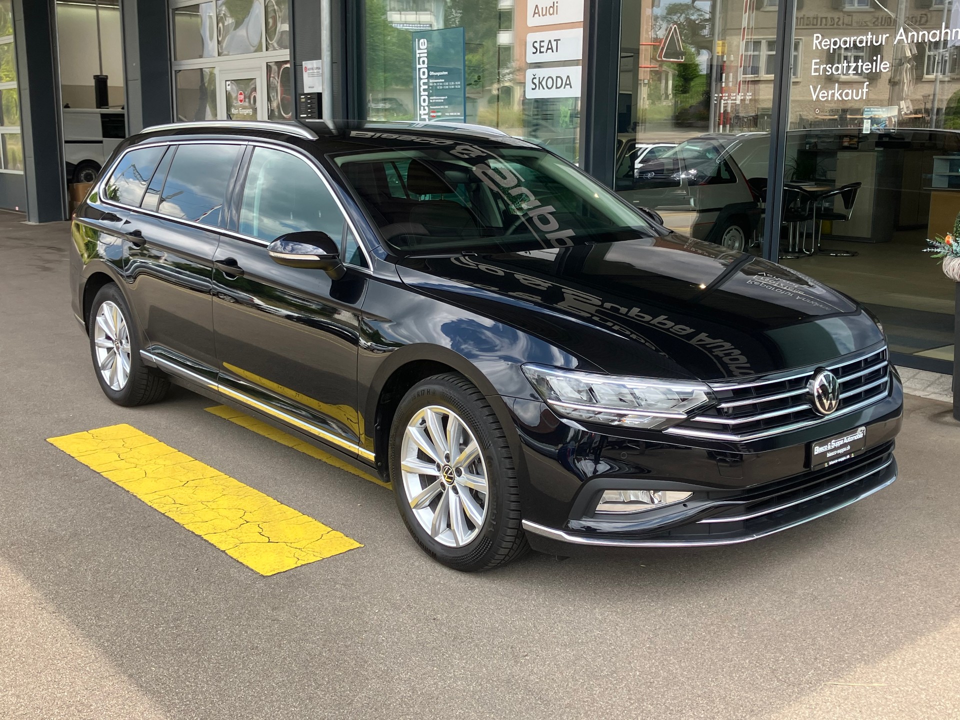 VW Passat 2.0 TDI BMT Elegance 4Motion DSG-image-3