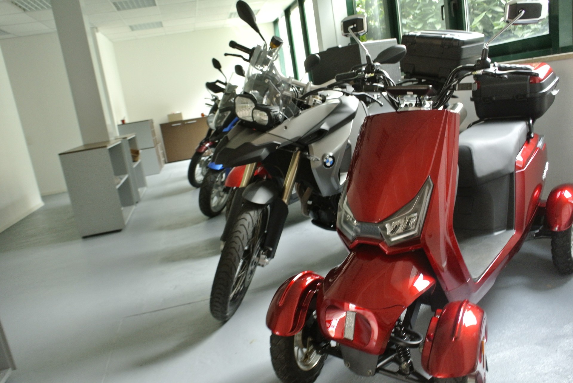 VESPINO Z4-image-4