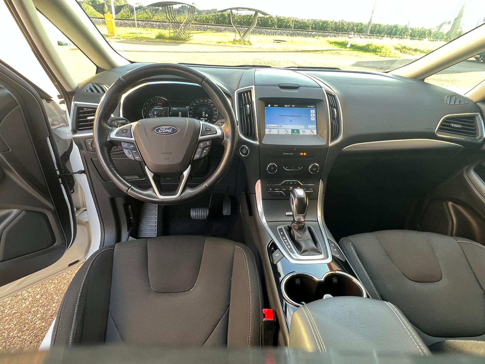 FORD S-Max 2.0 TDCi Titanium PowerShift-image-12