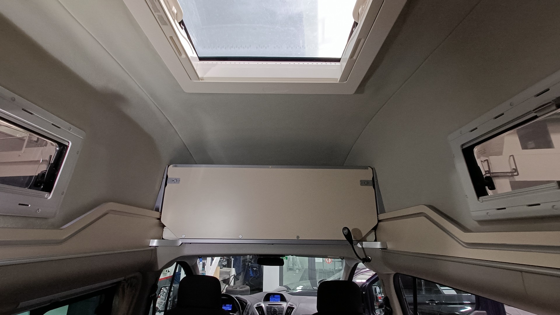 FORD Nugget Westfalia Hochdach-image-13