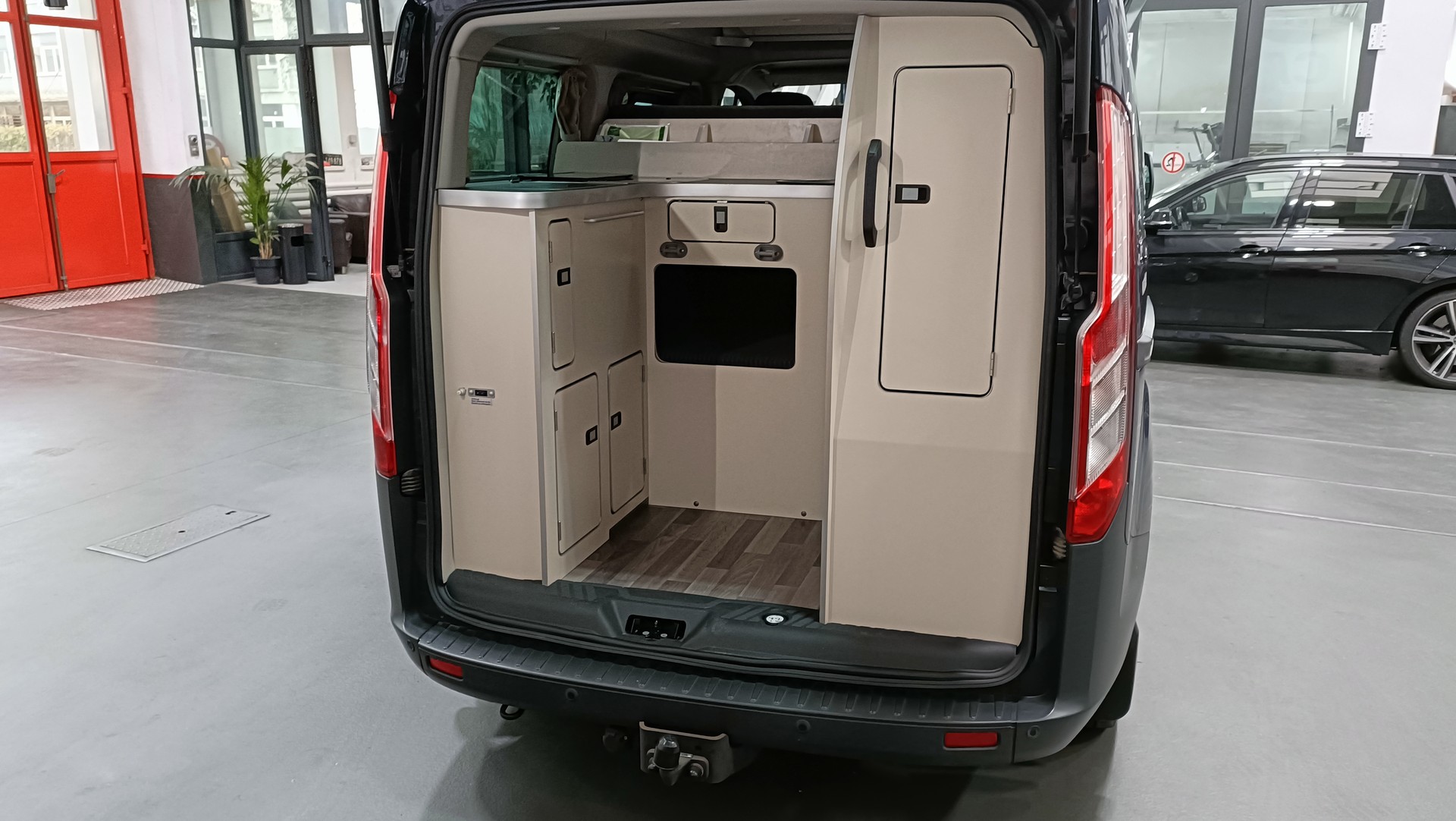 FORD Nugget Westfalia Hochdach-image-8