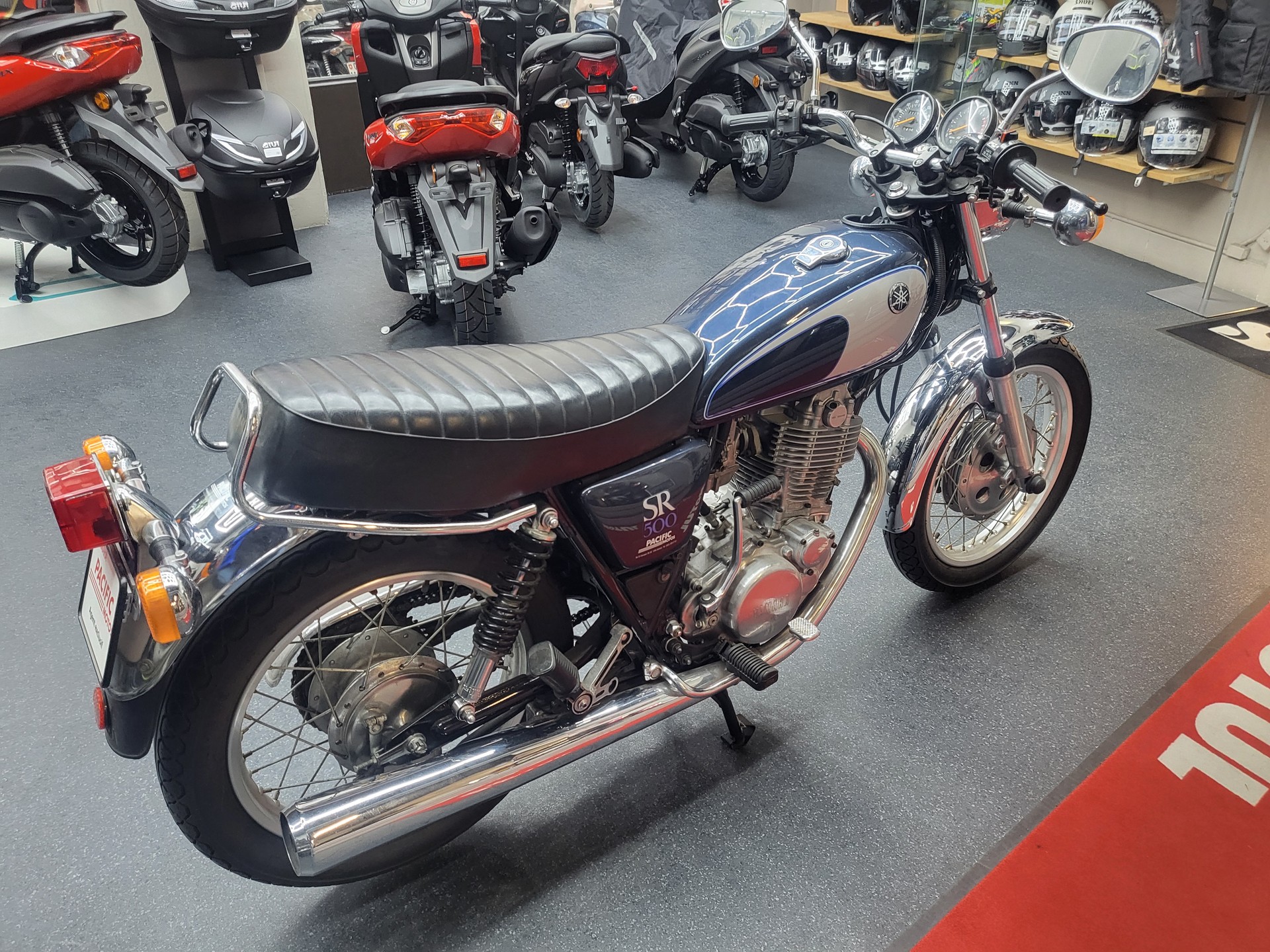 YAMAHA SR 500-image-4