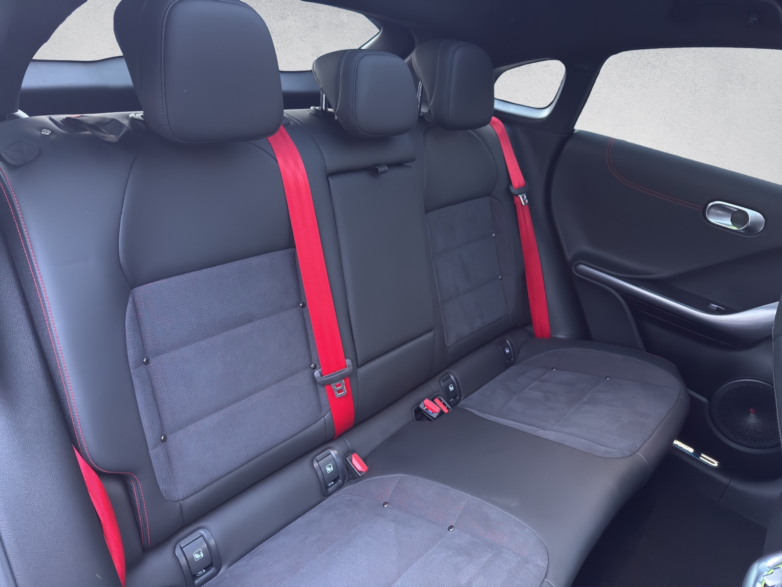SMART #3 Brabus 4x4 66 kWh, 22kW-image-12