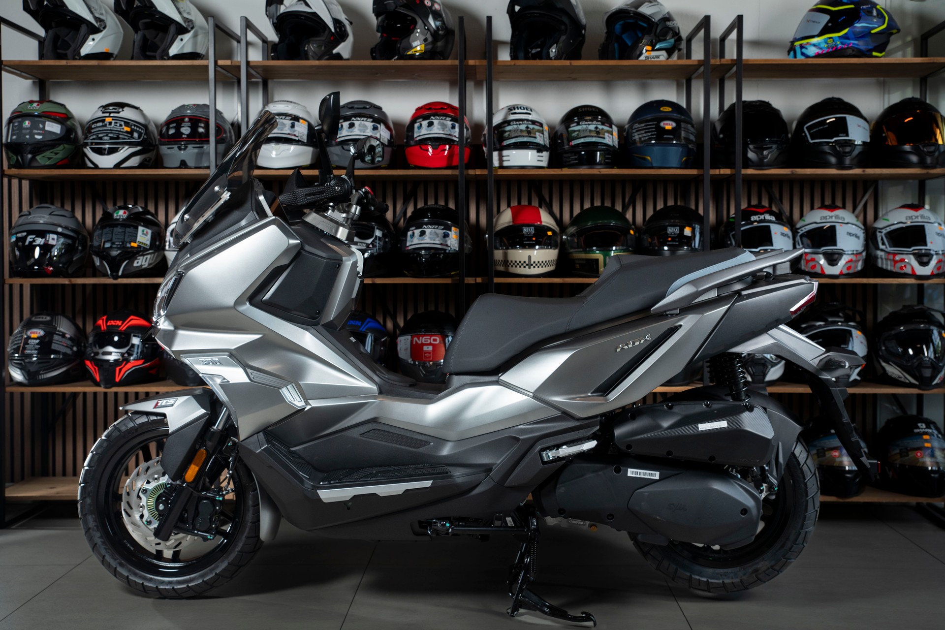 SYM ADX 300-showroom-element-3