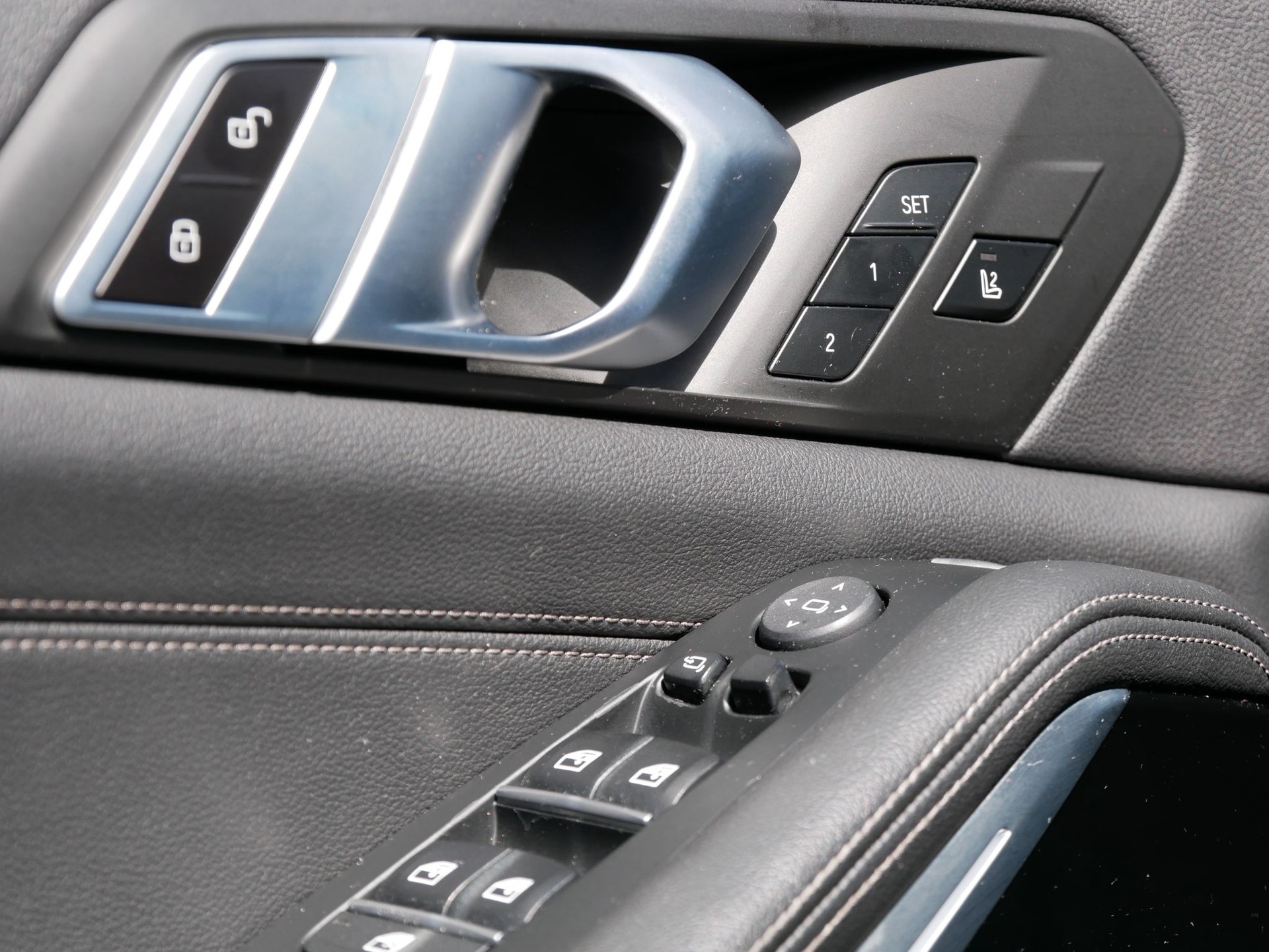 BMW X5 xDrive45e M Sport Steptronic-image-23