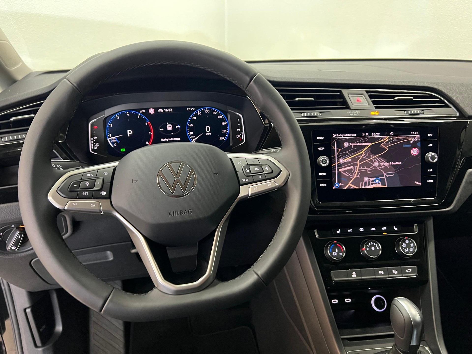 VW Touran 1.5 TSI EVO Comfortline United DSG-image-6