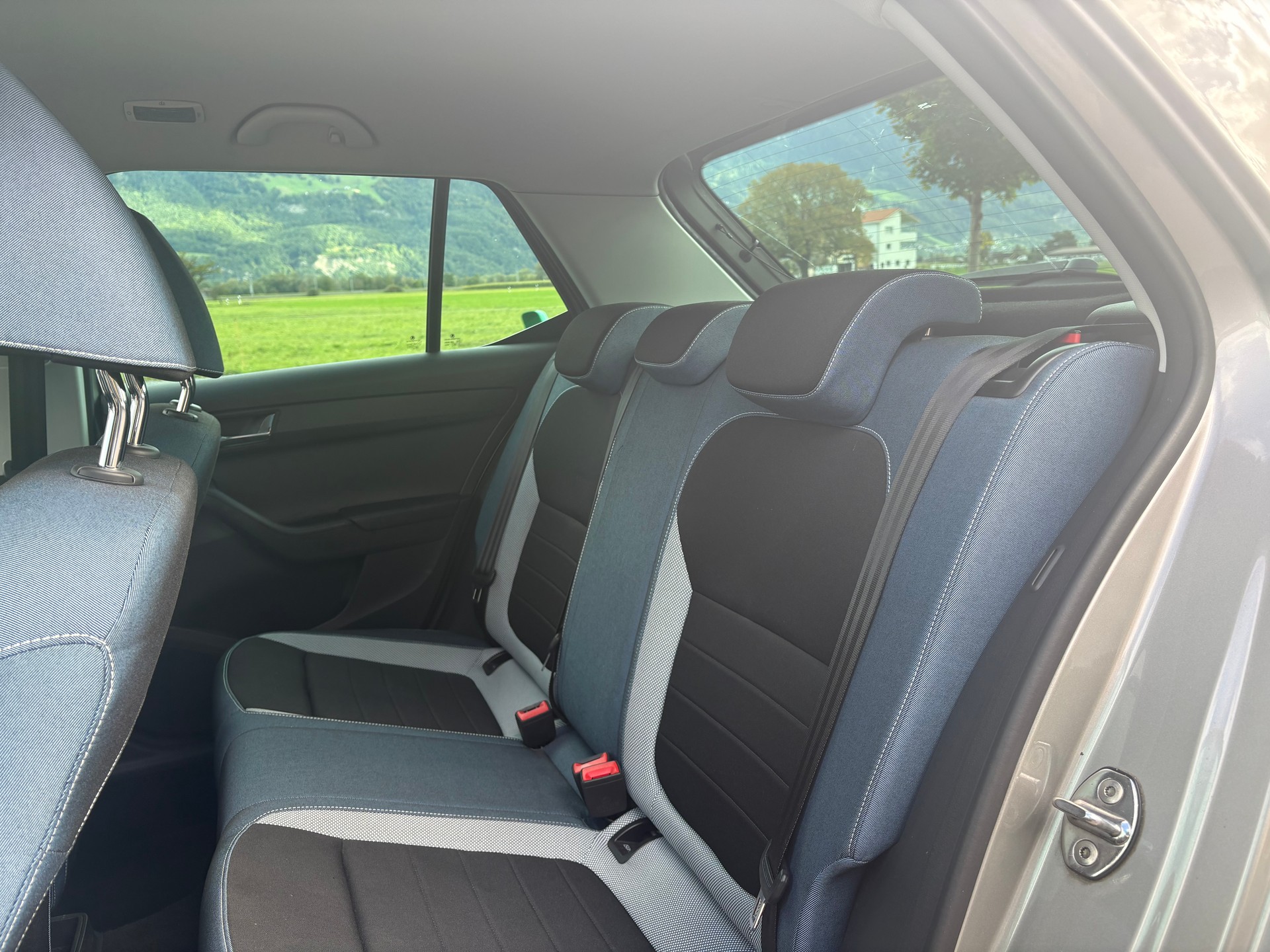 SKODA Fabia 1.4 TDI Monte Carlo DSG-image-8