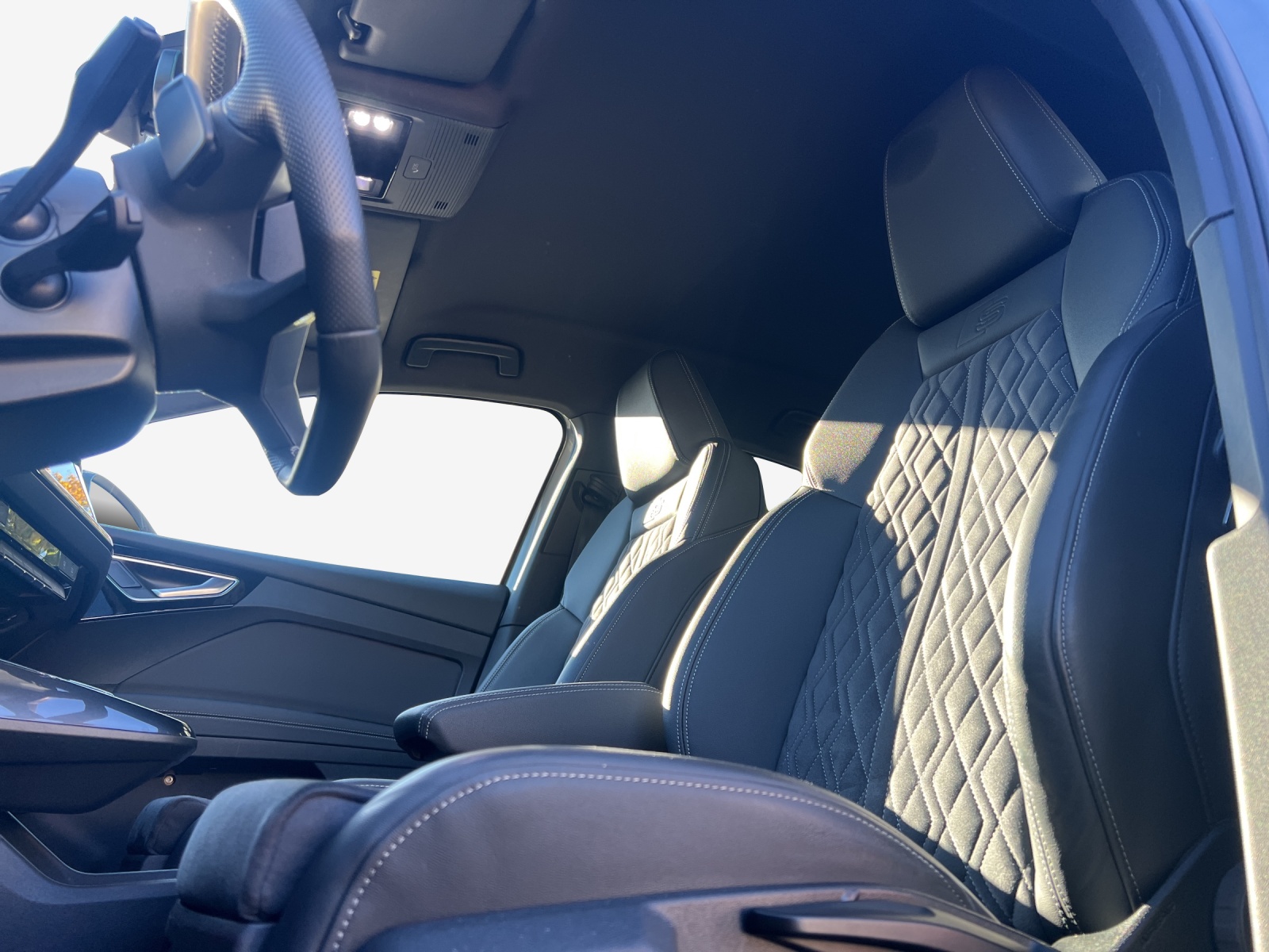 AUDI Q4 Sportback e-tron 50 quattro-image-6