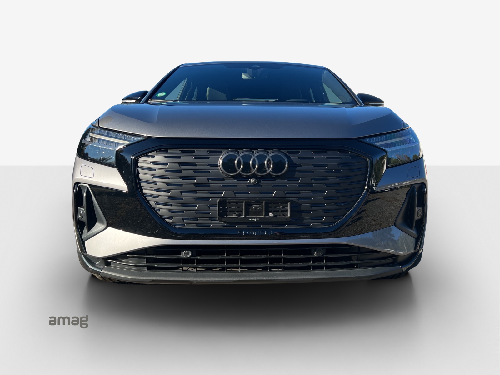 AUDI Q4 Sportback e-tron 50 quattro-image-5
