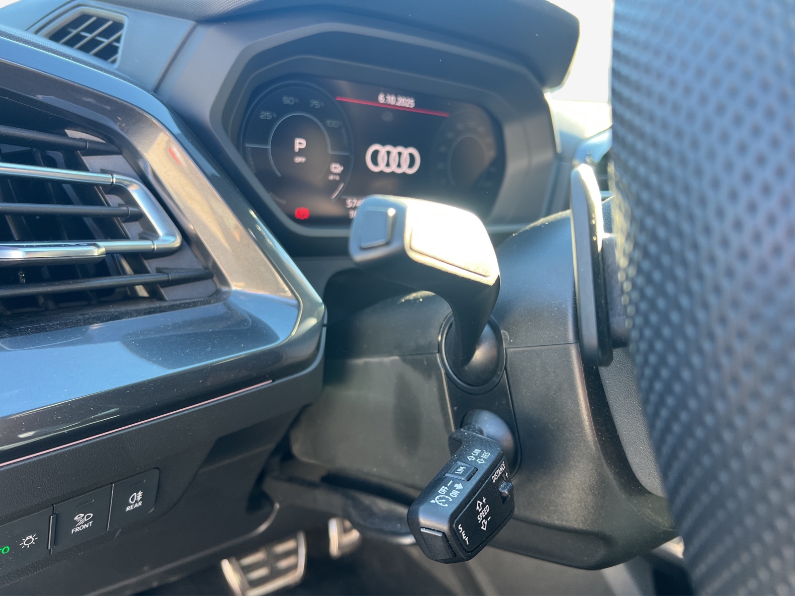 AUDI Q4 Sportback e-tron 50 quattro-image-13