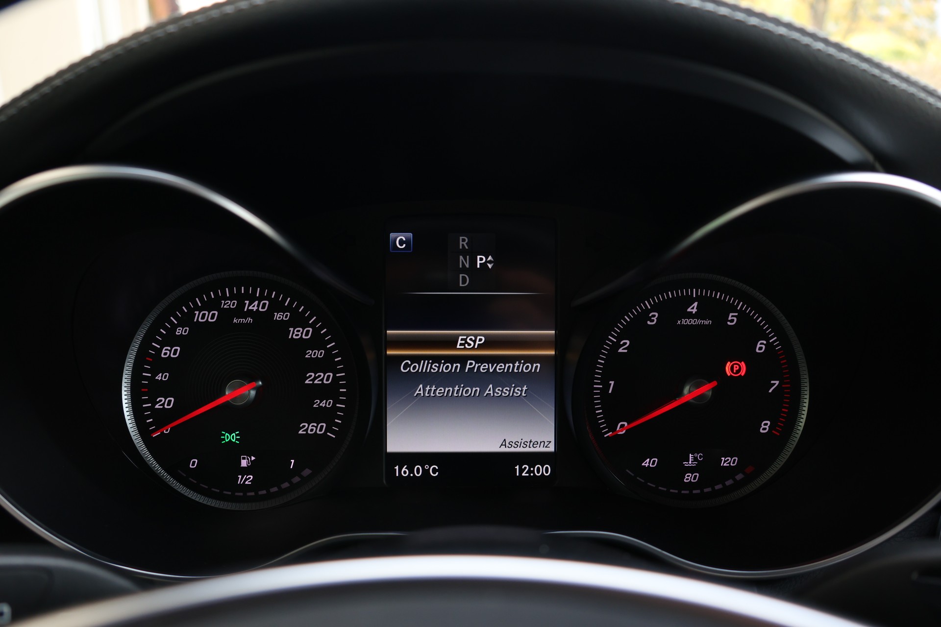 MERCEDES-BENZ C 300 AMG Line 7G-Tronic-image-18
