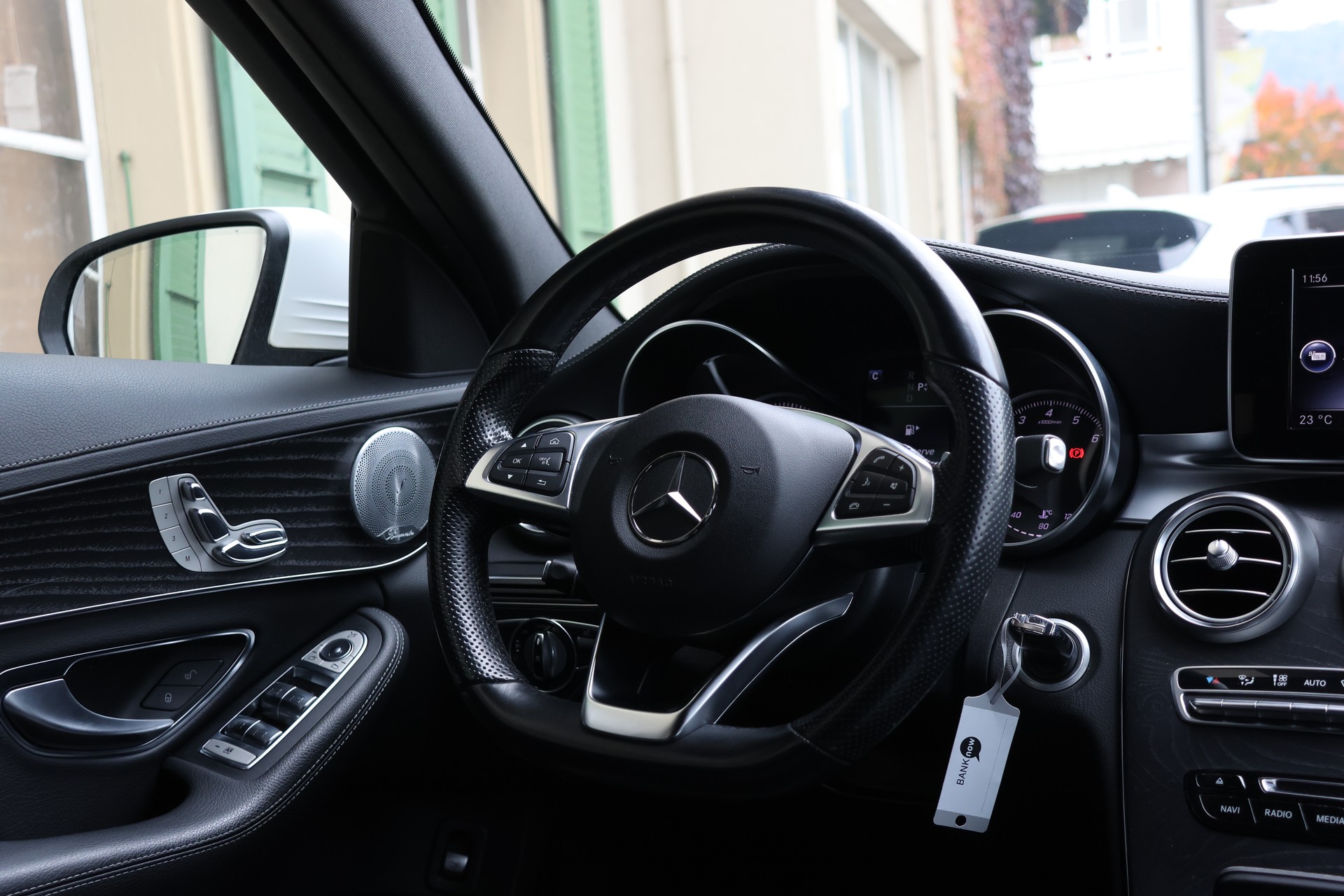 MERCEDES-BENZ C 300 AMG Line 7G-Tronic-image-12