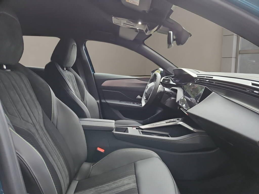PEUGEOT 308 Plug-in Hybrid 195 e-DCS7 GT-image-5
