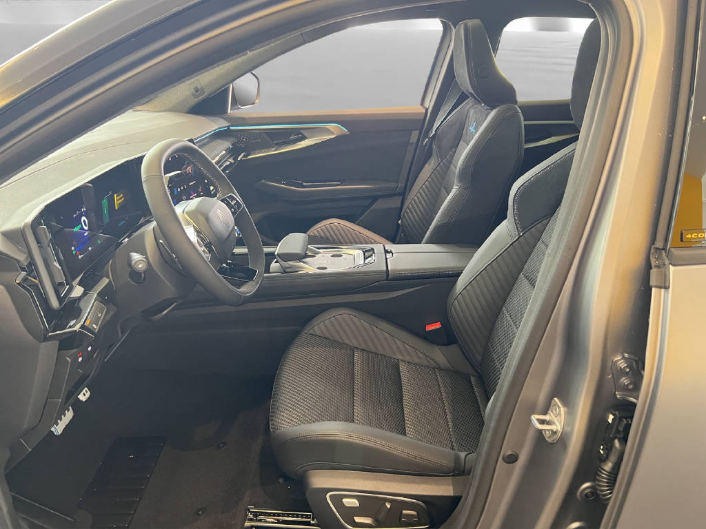 RENAULT Austral 1.2 E-Tech esprit Alpine-image-3