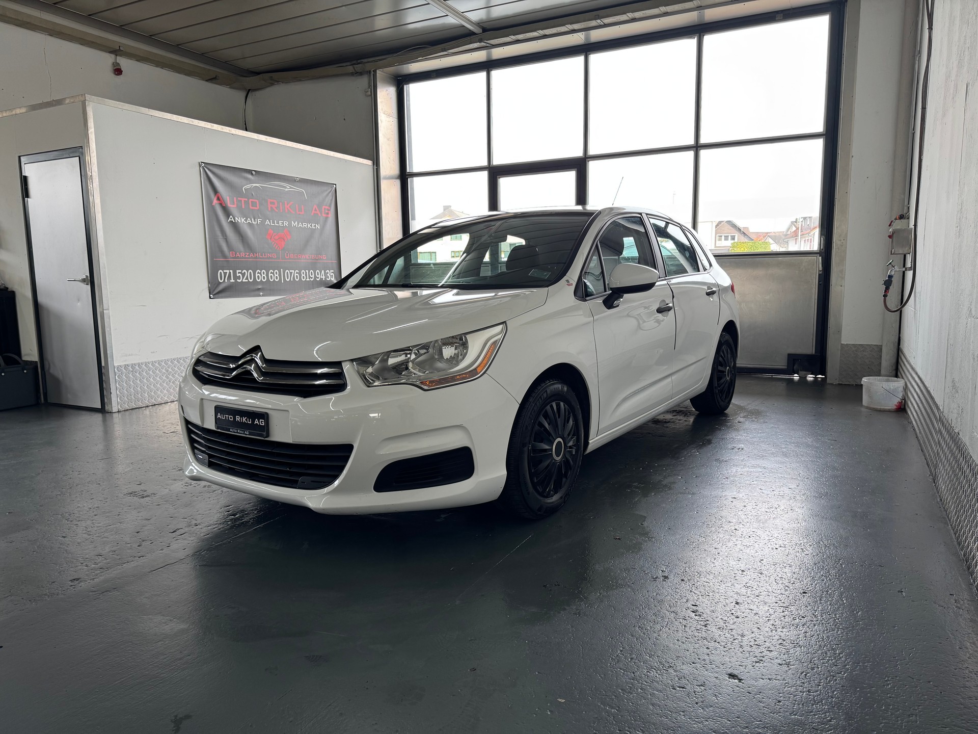 CITROEN C4-image-5