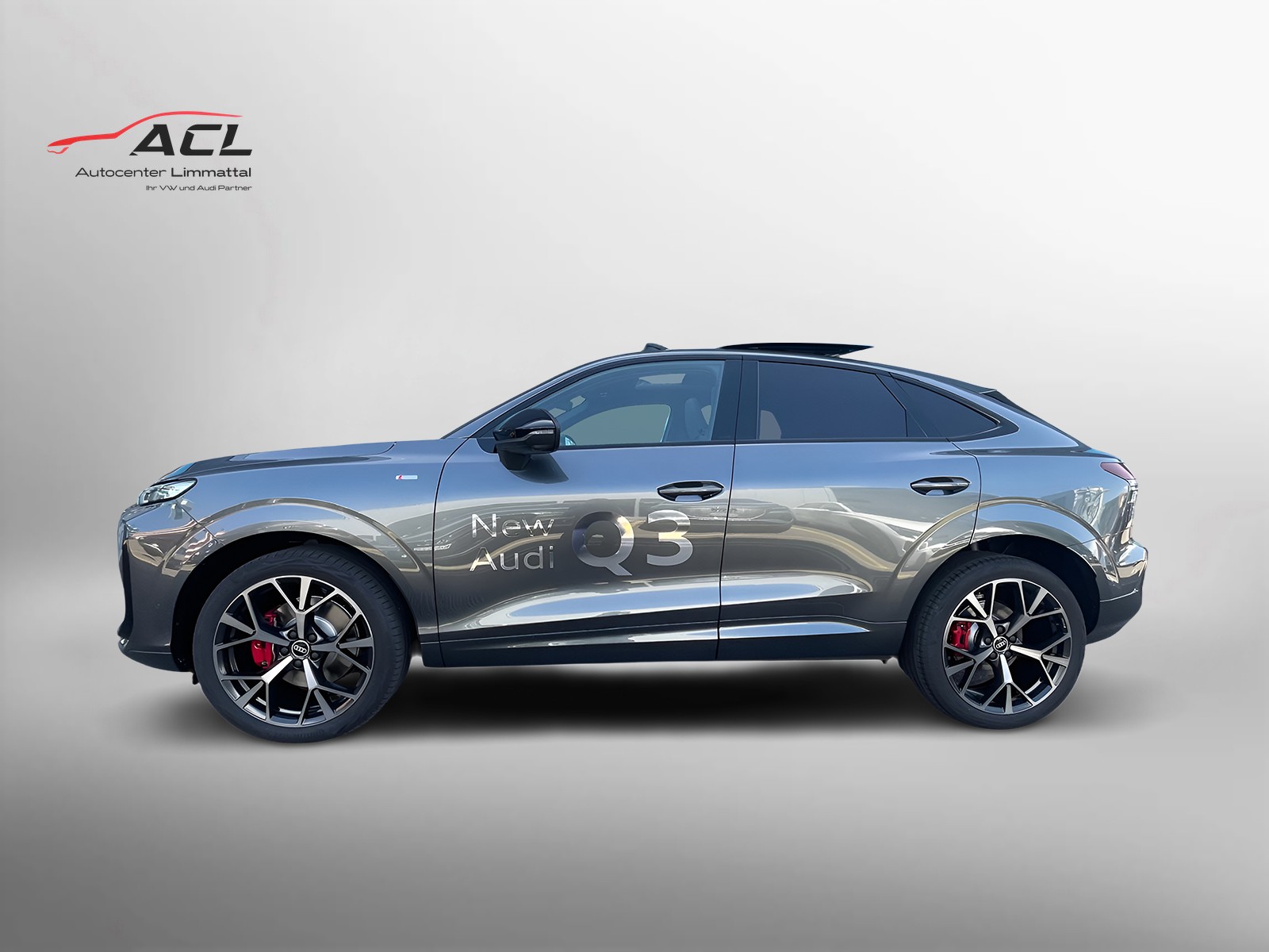 AUDI Q3 Sportback TFSI quattro 195 kW S tronic-image-2
