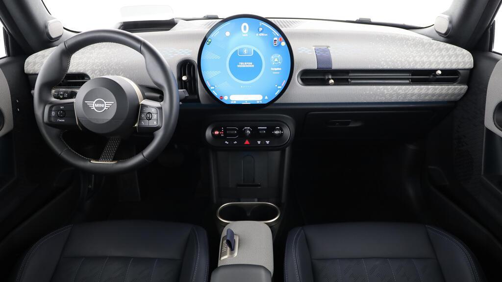 MINI Cooper S Cabrio-image-11
