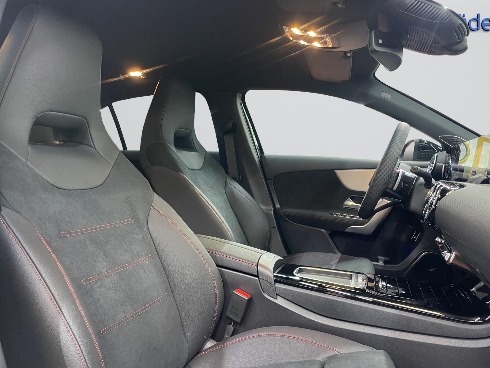 MERCEDES-BENZ A 250 e EQ Star AMG Line-image-5