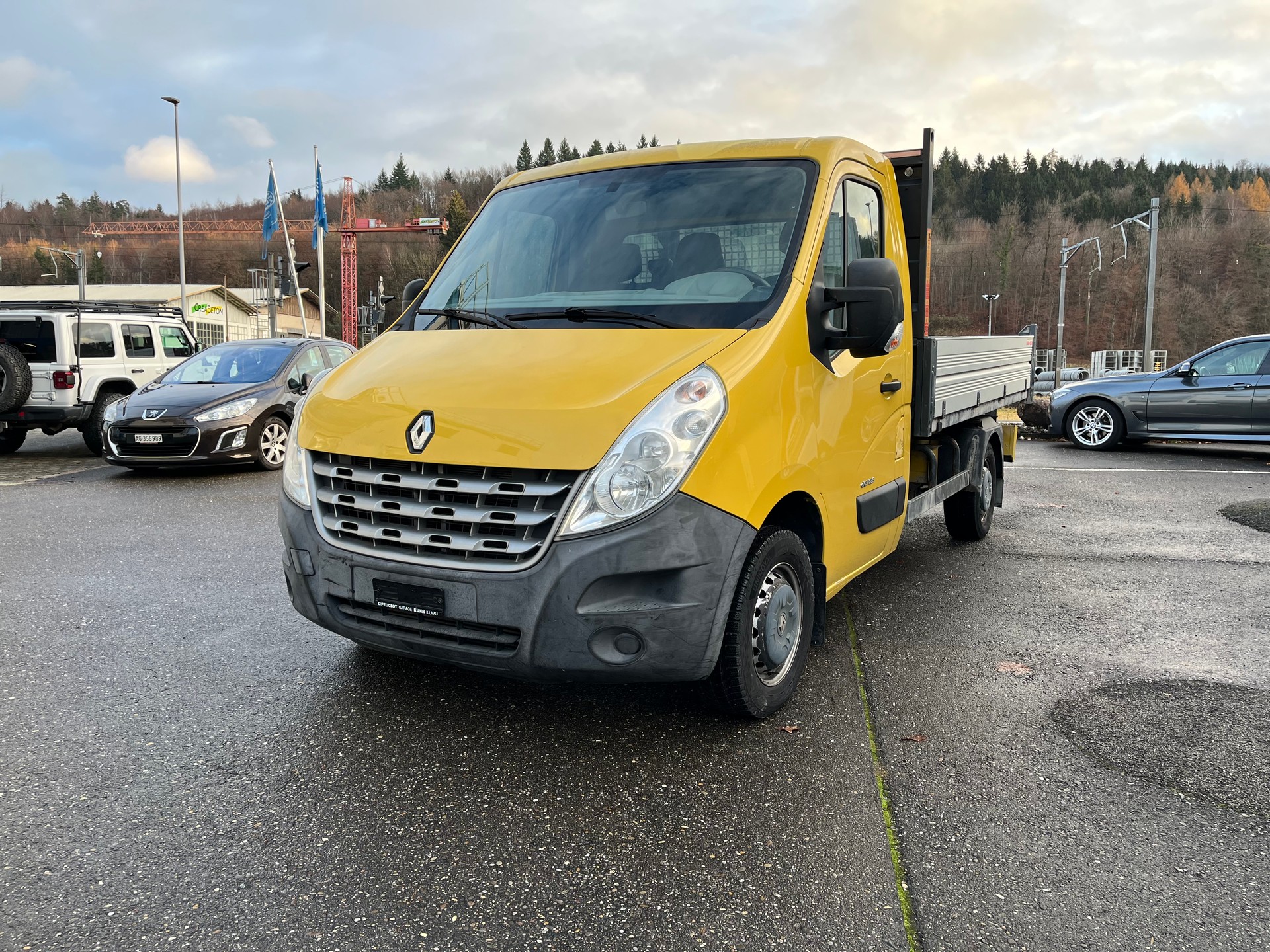 RENAULT Master T35 2.3dCi L2H1-image-0