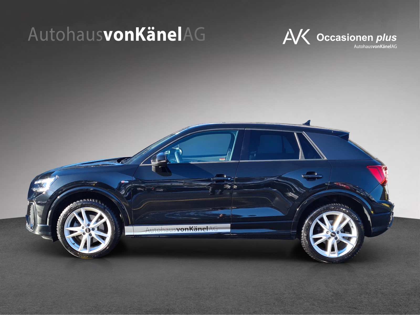 AUDI Q2 40 TFSI S line quattro S-tronic-image-1
