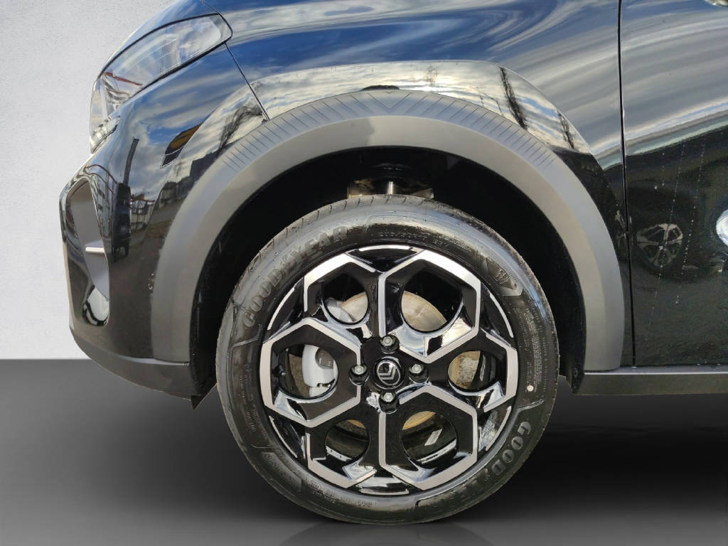 CITROEN C3 1.2 Hybrid Max-image-6