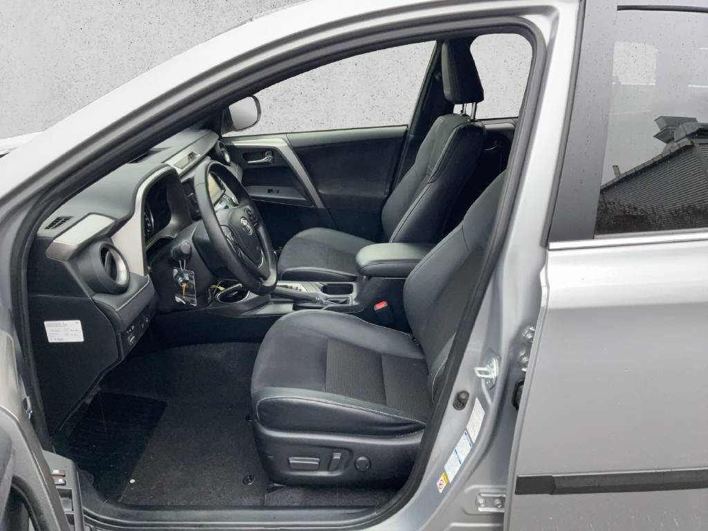 TOYOTA RAV-4 2.5 HSD Sapphire-image-8