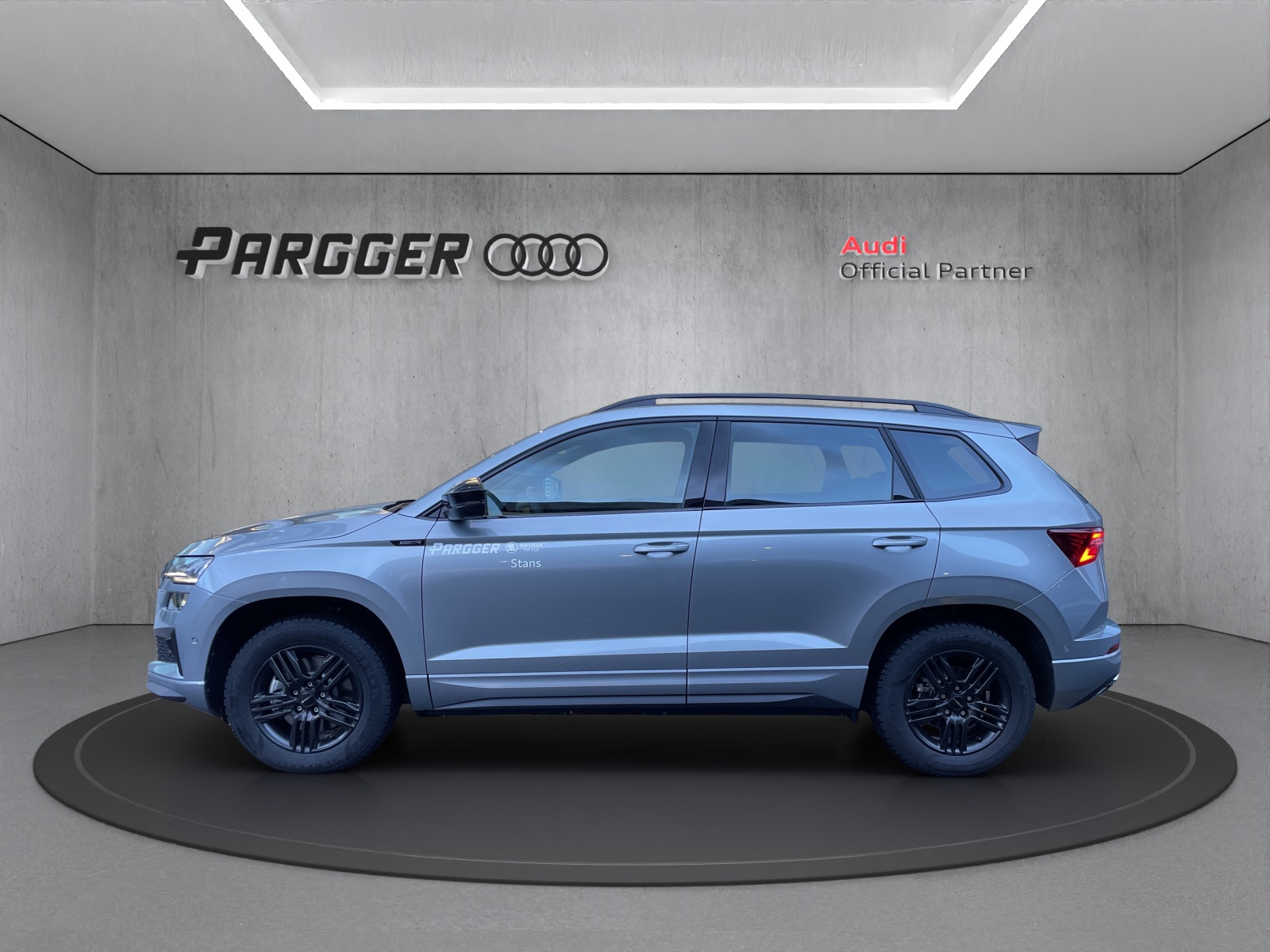 SKODA Karoq 2.0 TSI SportLine 4x4 DSG-image-2