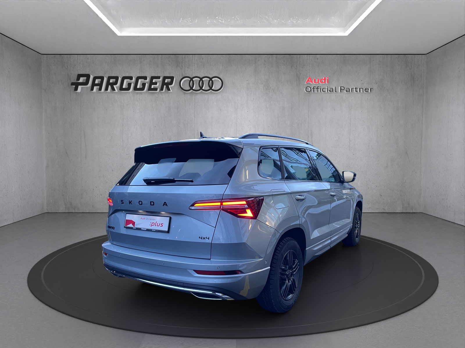 SKODA Karoq 2.0 TSI SportLine 4x4 DSG-image-5