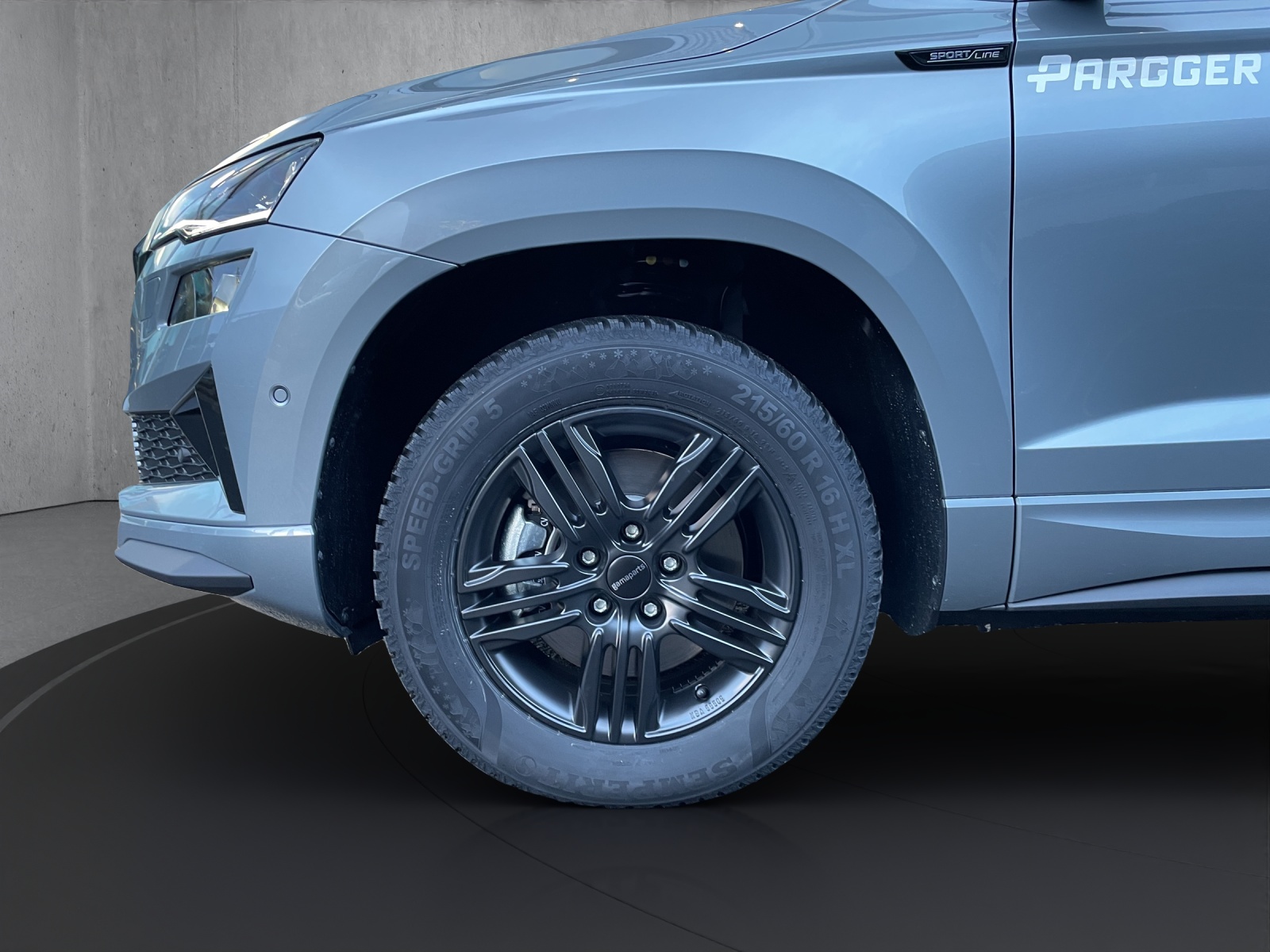 SKODA Karoq 2.0 TSI SportLine 4x4 DSG-image-15