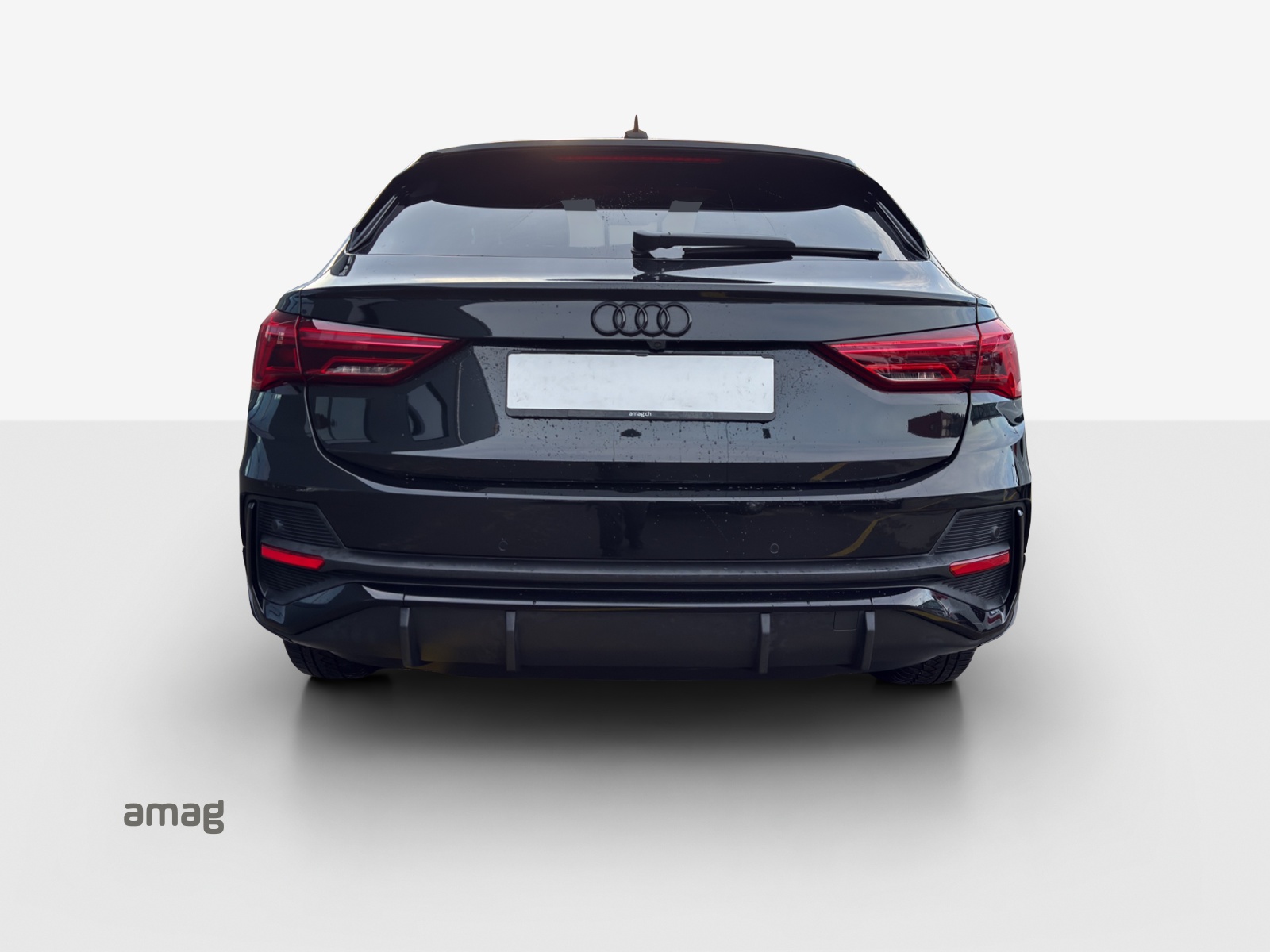 AUDI Q3 Sportback 35 TFSI S line Attraction S-tronic-image-3
