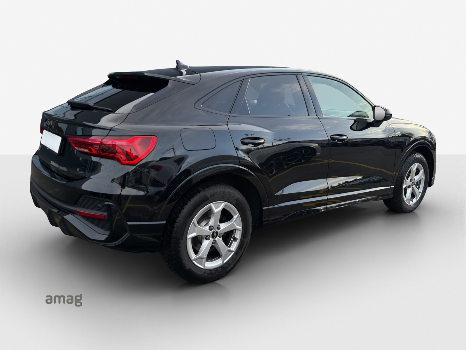 AUDI Q3 Sportback 35 TFSI S line Attraction S-tronic-image-4