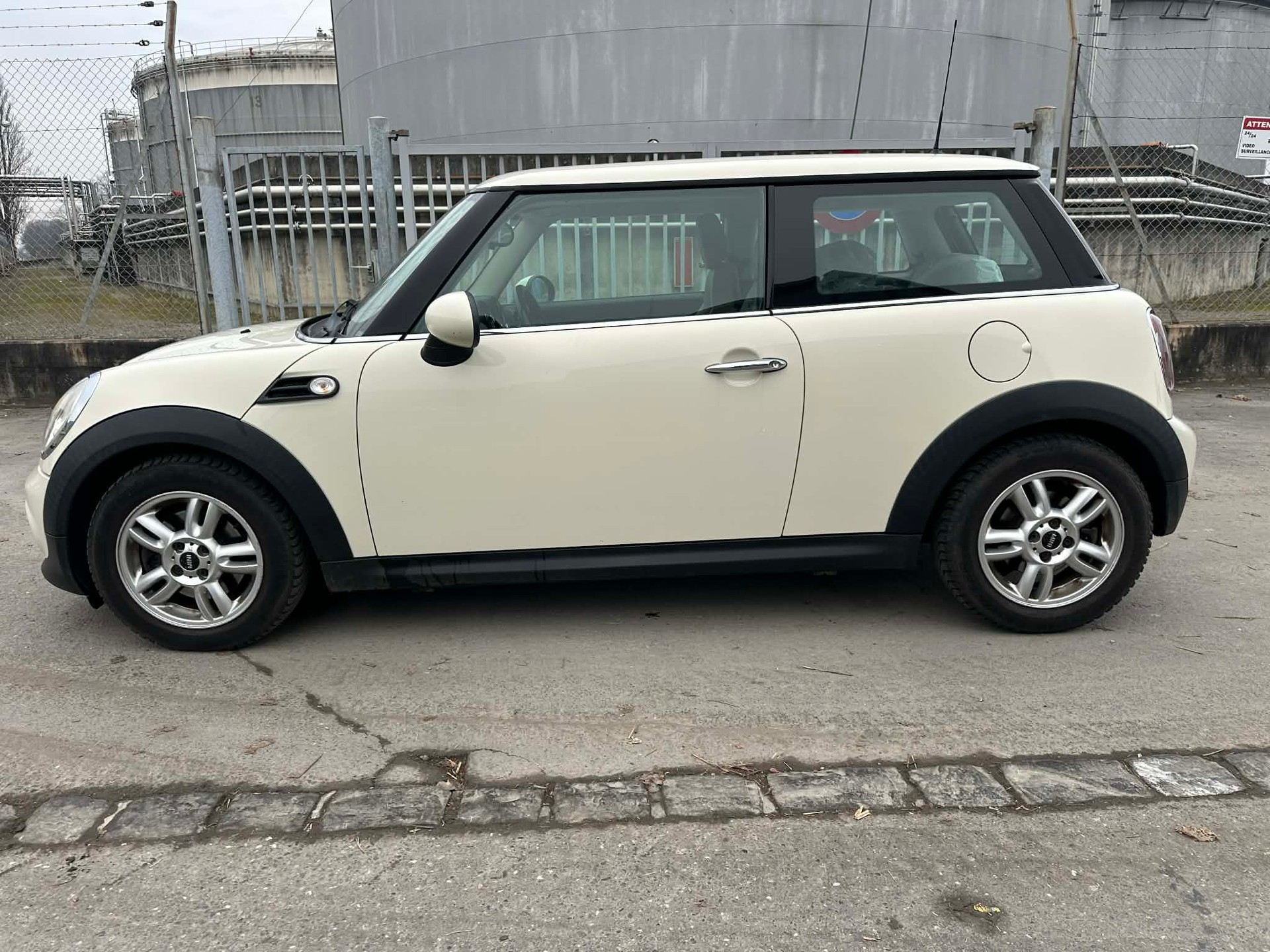 MINI Cooper-image-6