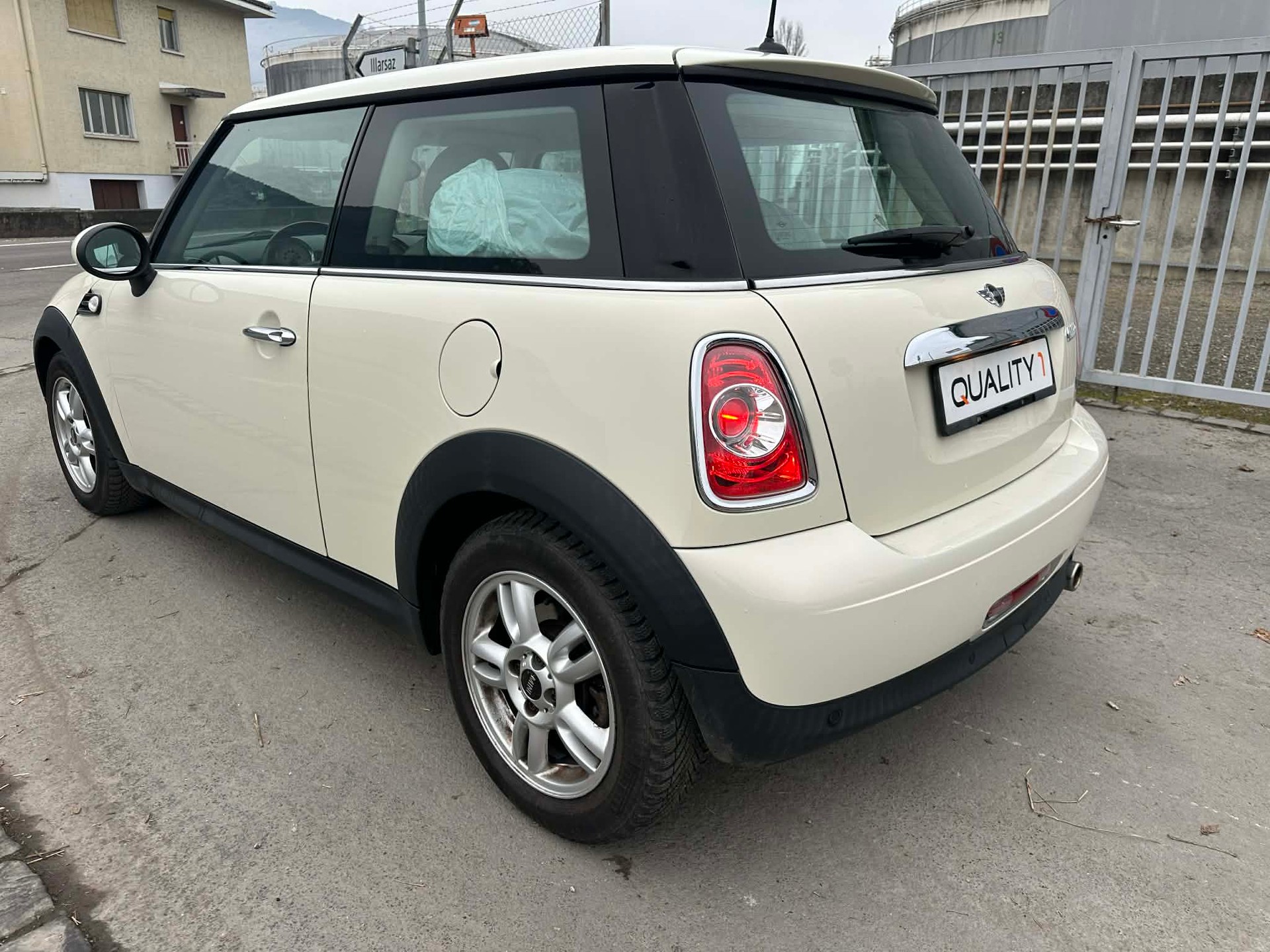 MINI Cooper-image-4