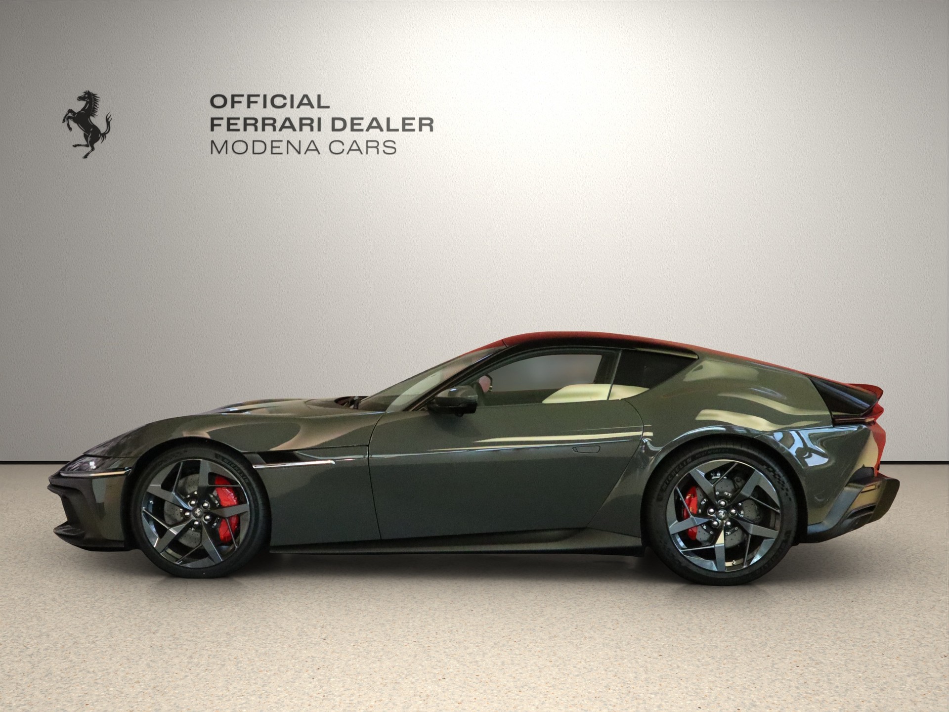 FERRARI 12 Cilindri-image-7