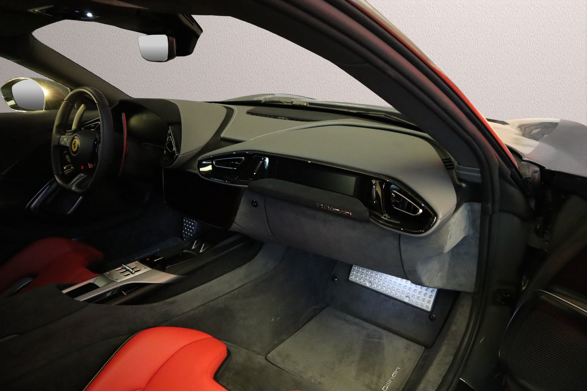FERRARI 12 Cilindri-image-18