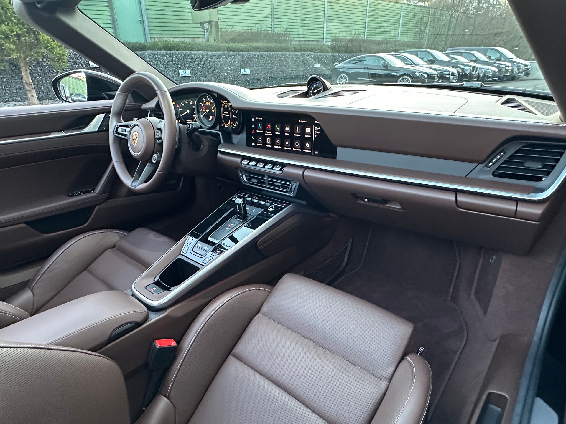 PORSCHE 911 Carrera 4S Cabriolet PDK / CH-Auslieferung - Top Ausstattung-image-9