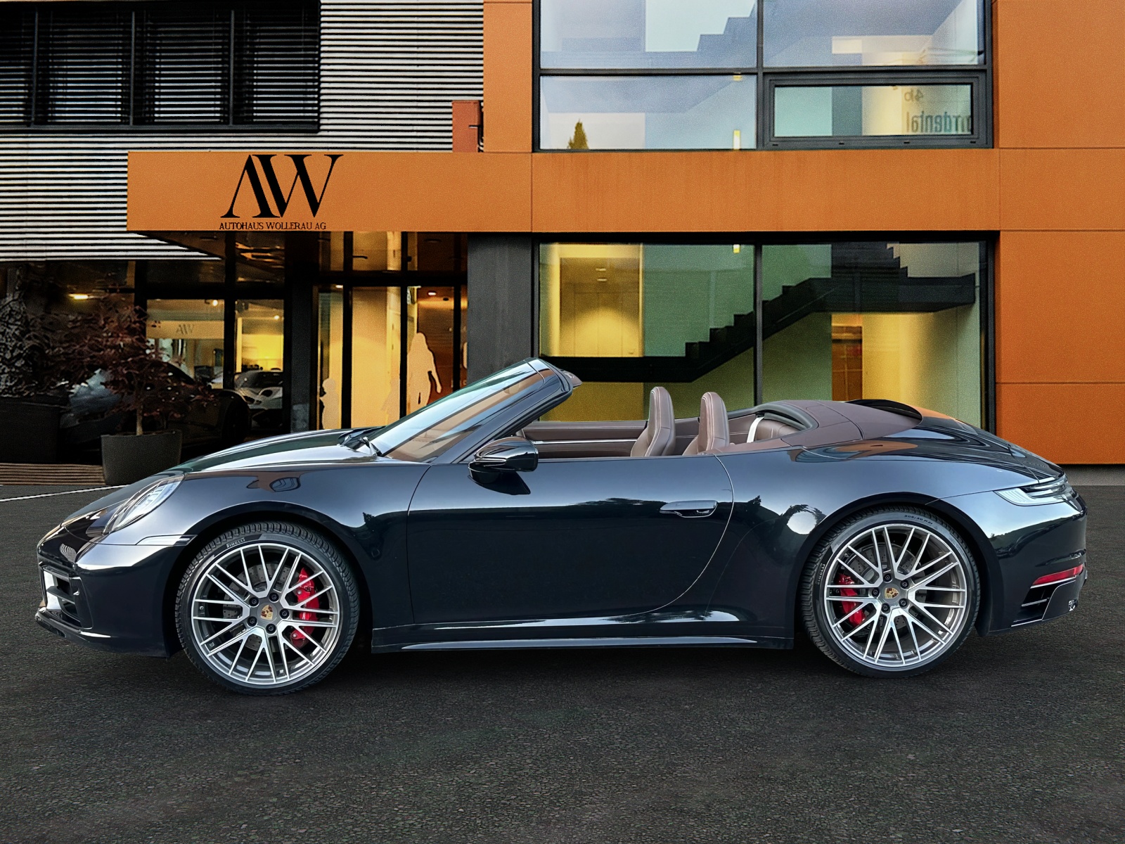 PORSCHE 911 Carrera 4S Cabriolet PDK / CH-Auslieferung - Top Ausstattung-image-0