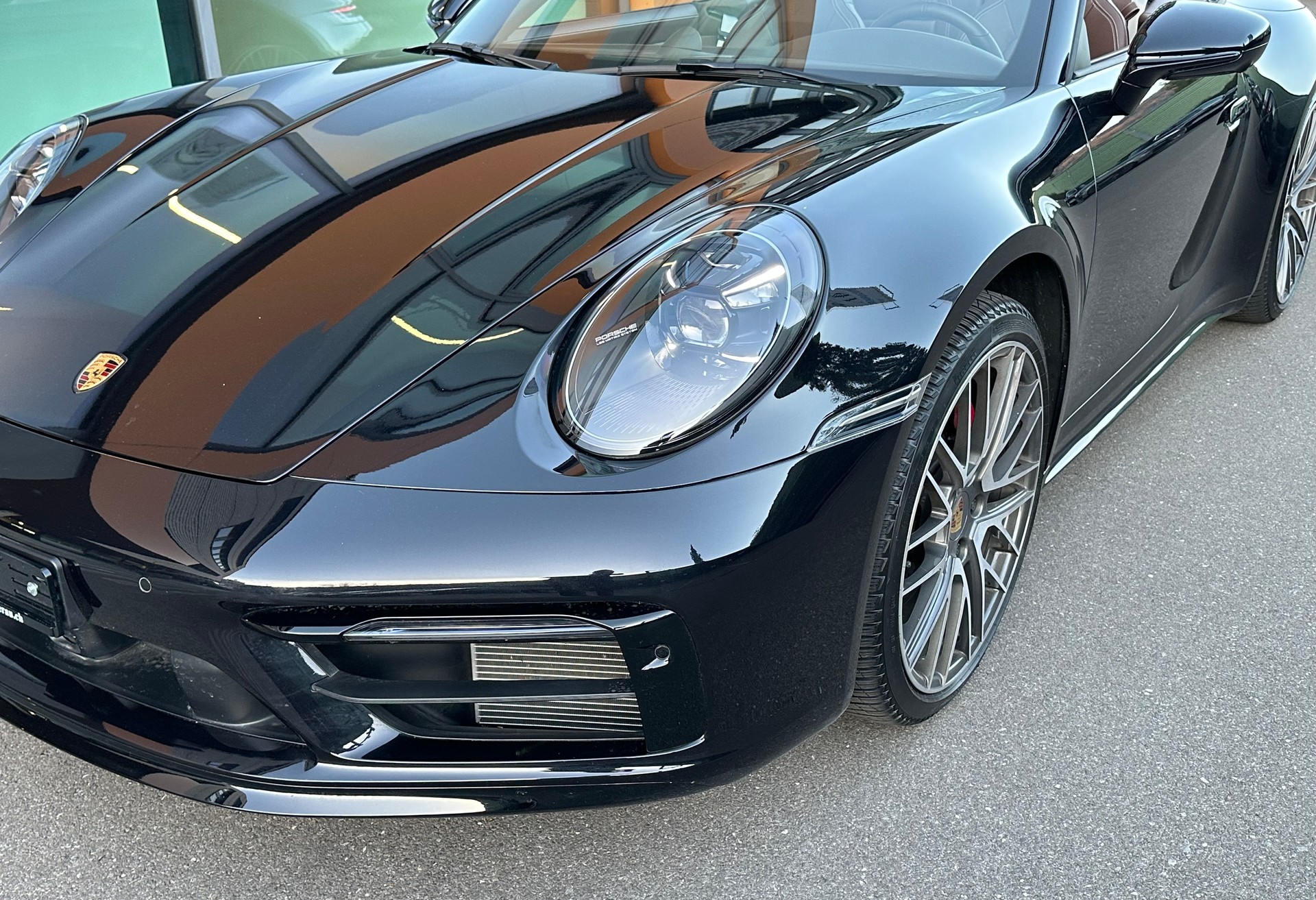 PORSCHE 911 Carrera 4S Cabriolet PDK / CH-Auslieferung - Top Ausstattung-image-5