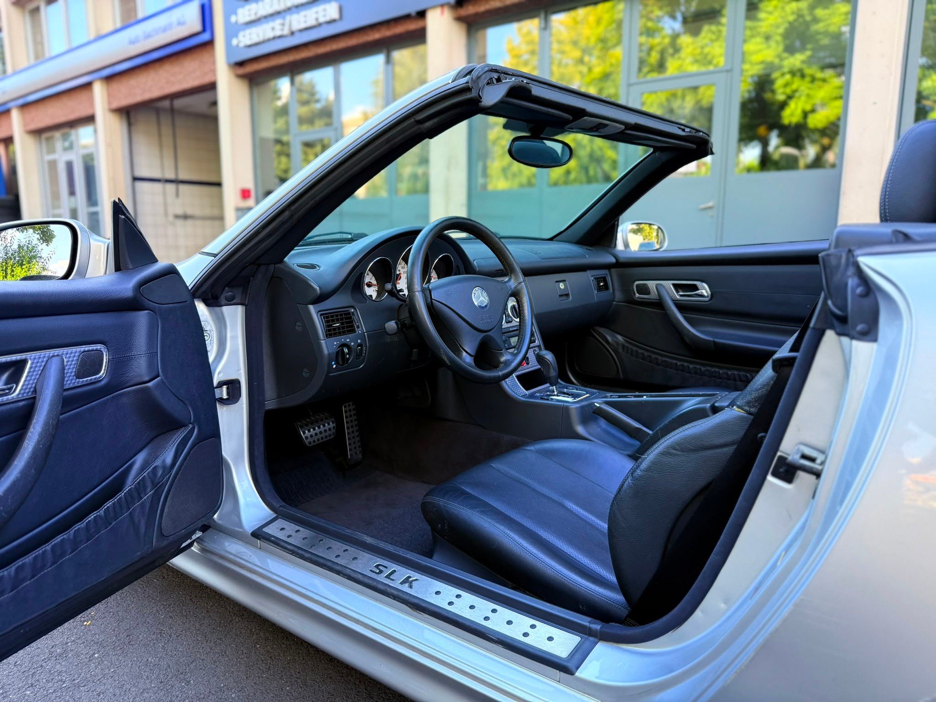 MERCEDES-BENZ SLK 200 Kompressor-image-8