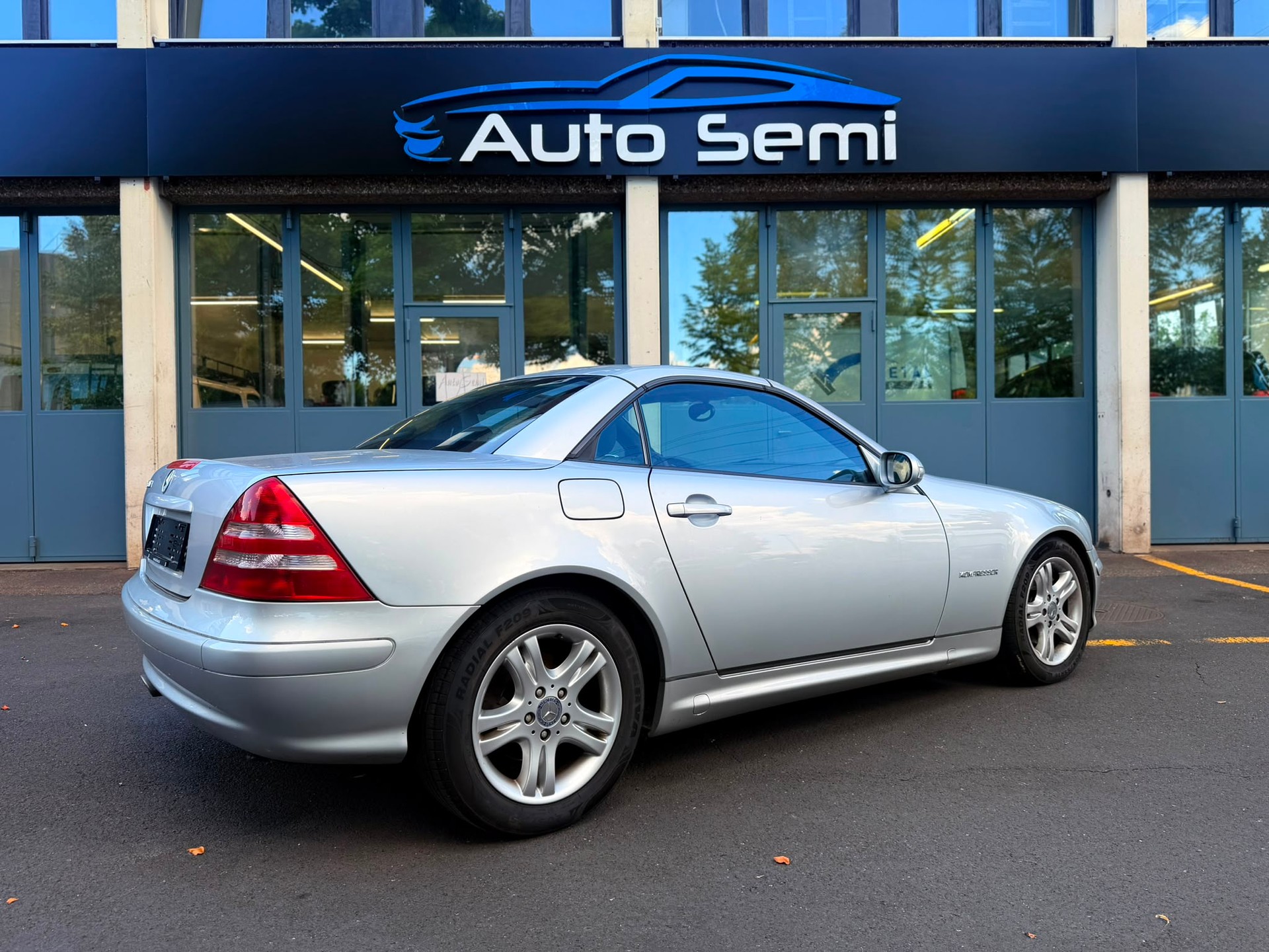 MERCEDES-BENZ SLK 200 Kompressor-image-6