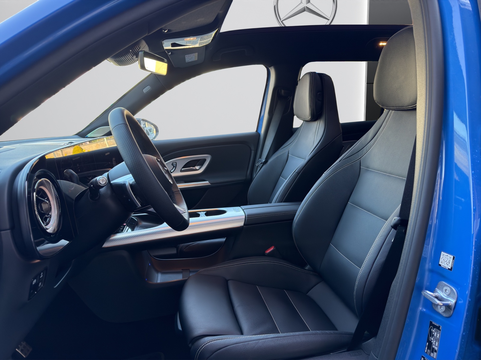 Image MERCEDES-BENZ GLB-250 GLB 350 85kWh EQ 4 Matic